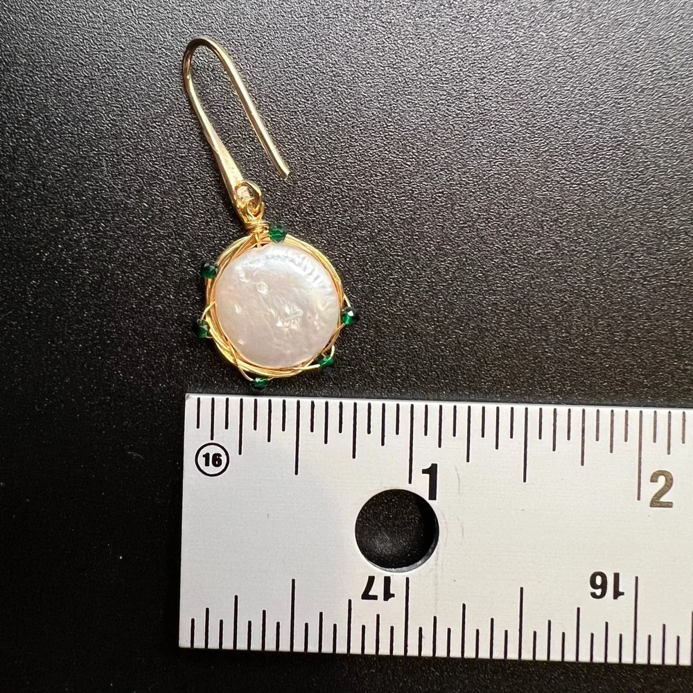 Coin Pearl Earrings‎ Gold Tone Wire Wrapped Beaded Green Boho Coastal Resort